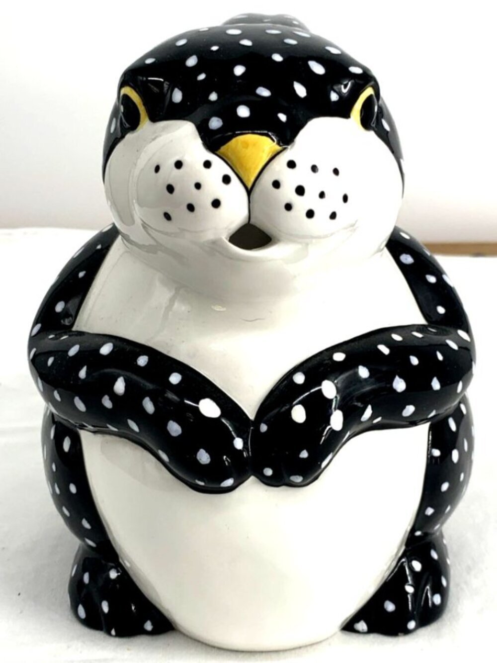 Dept 56 Pitcher Rabbit Bunny Easter Black Yellow Polka Dots Folk Art Ceramic